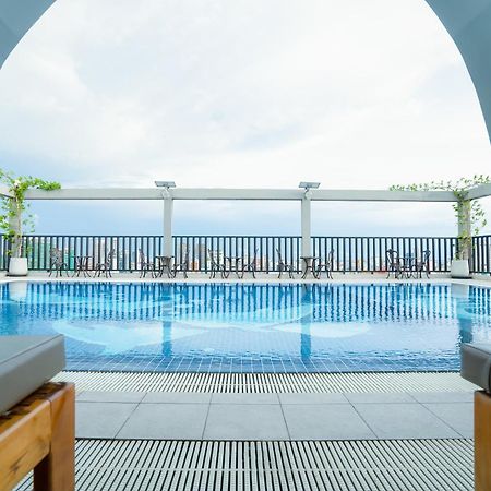 The Onra Hotel Phnom-Penh Buitenkant foto
